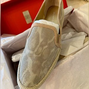 NWTIB Donald Pliner Women's Snake-skin Slip-on Sneakers SIZE 10